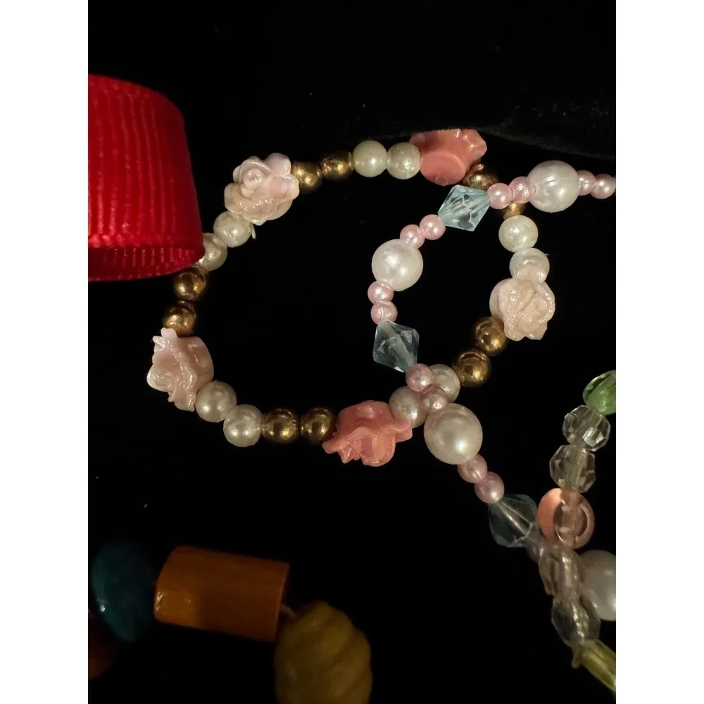 Kids 17pc Jewelry Lot Beaded Necklaces Zipper Heart Bracelets Character Charms